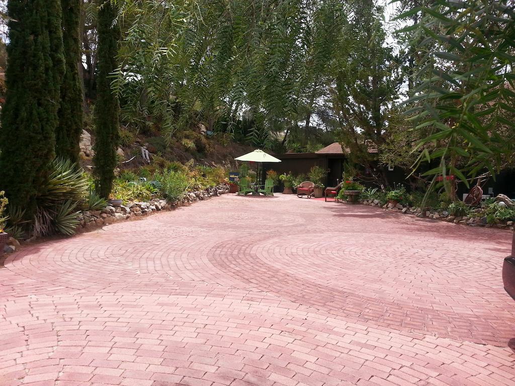 Rainbow Guest House Fallbrook Exterior foto