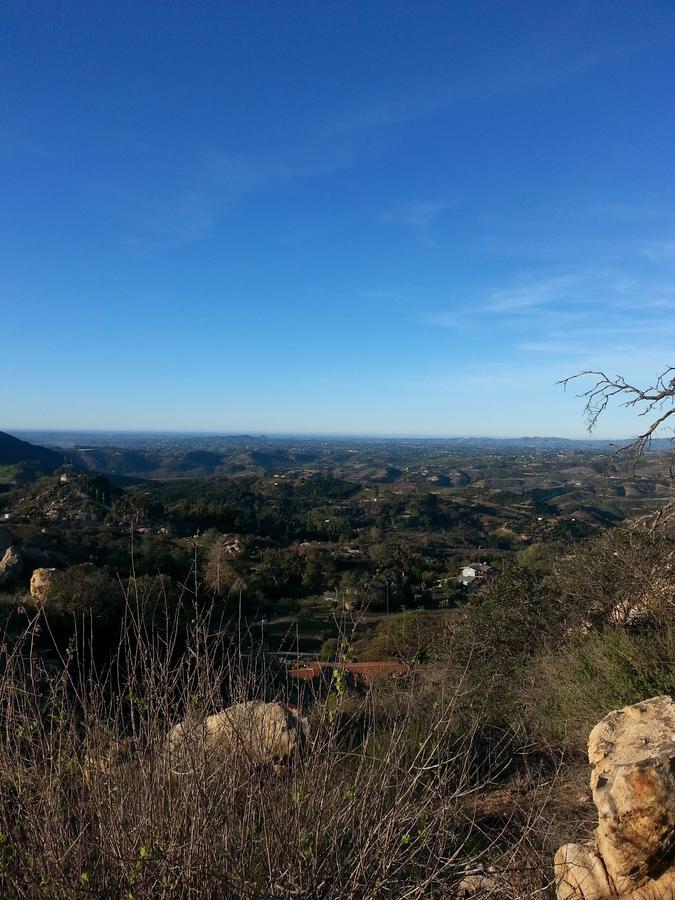 Rainbow Guest House Fallbrook Exterior foto