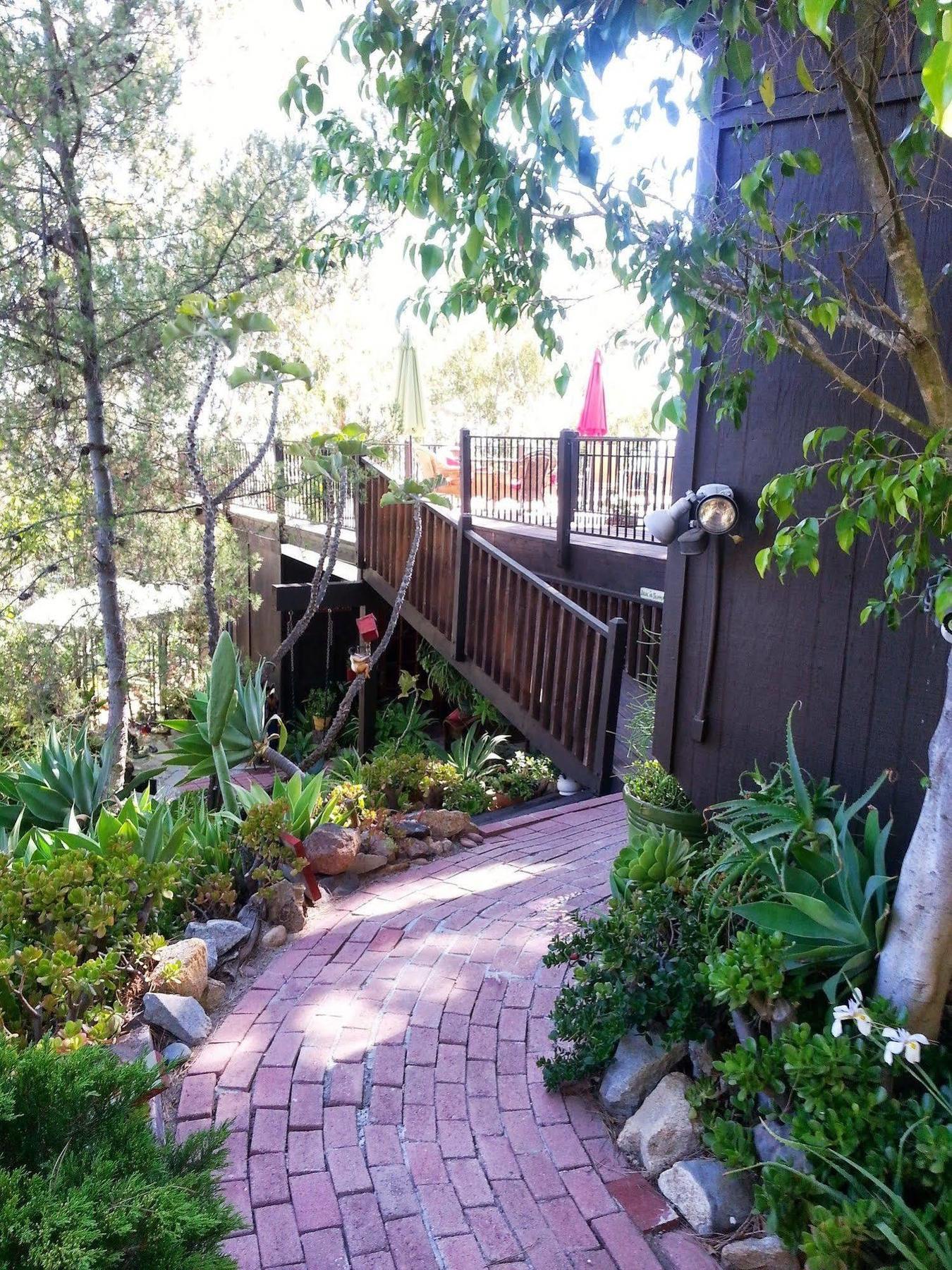 Rainbow Guest House Fallbrook Exterior foto